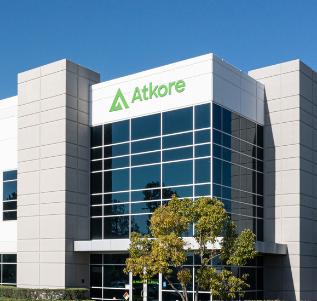 Atkore annonce la transition de son directeur financier et de son directeur général